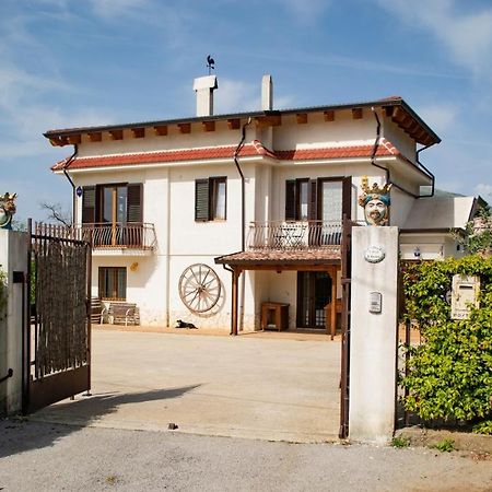 Bed and Breakfast L'Arcadia Giffoni Sei Casali Zewnętrze zdjęcie